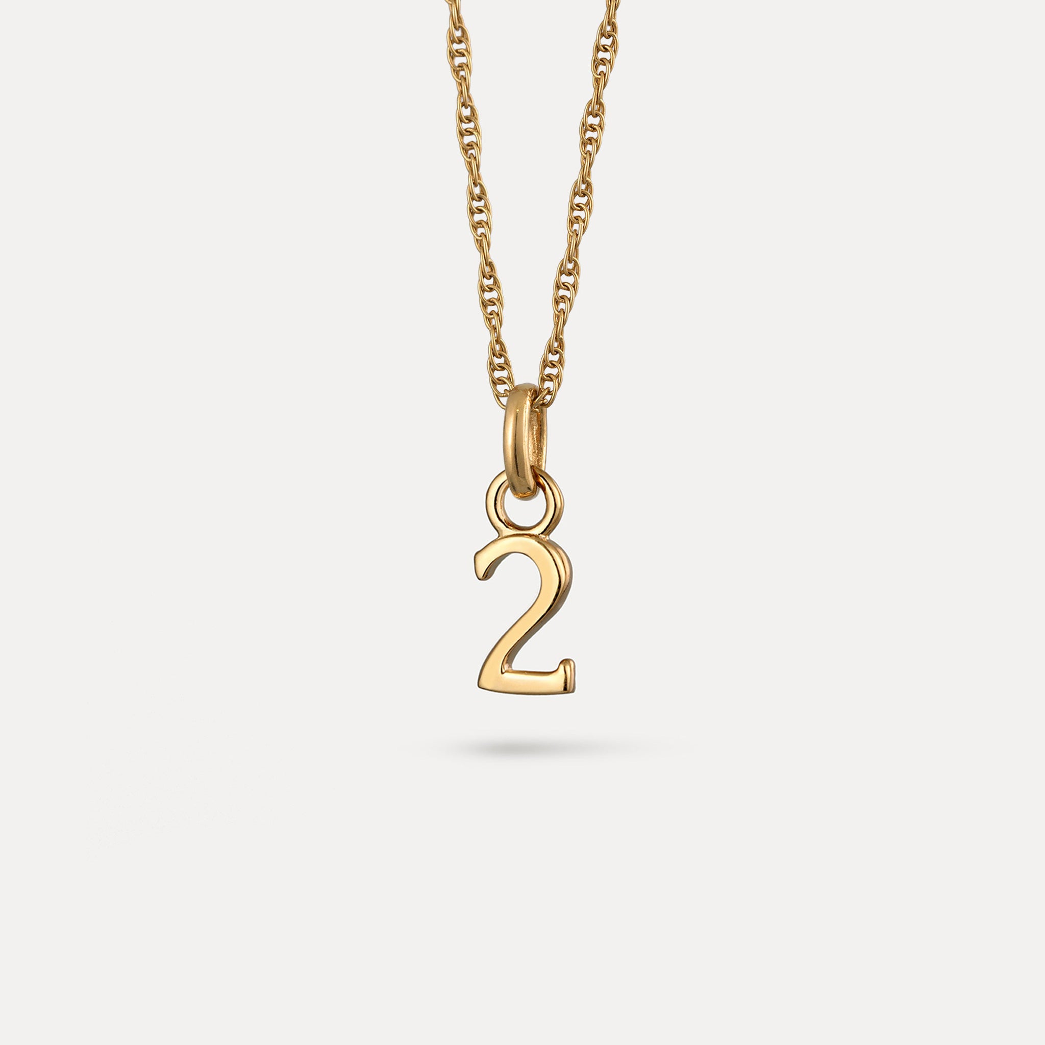 Stilnest Mini Number Anhänger Gold Vermeil Zahl 7