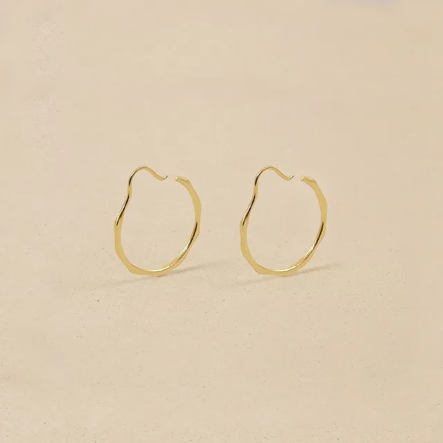 Stilnest Fluid Creolen Ohrringe 585 Gold organisch