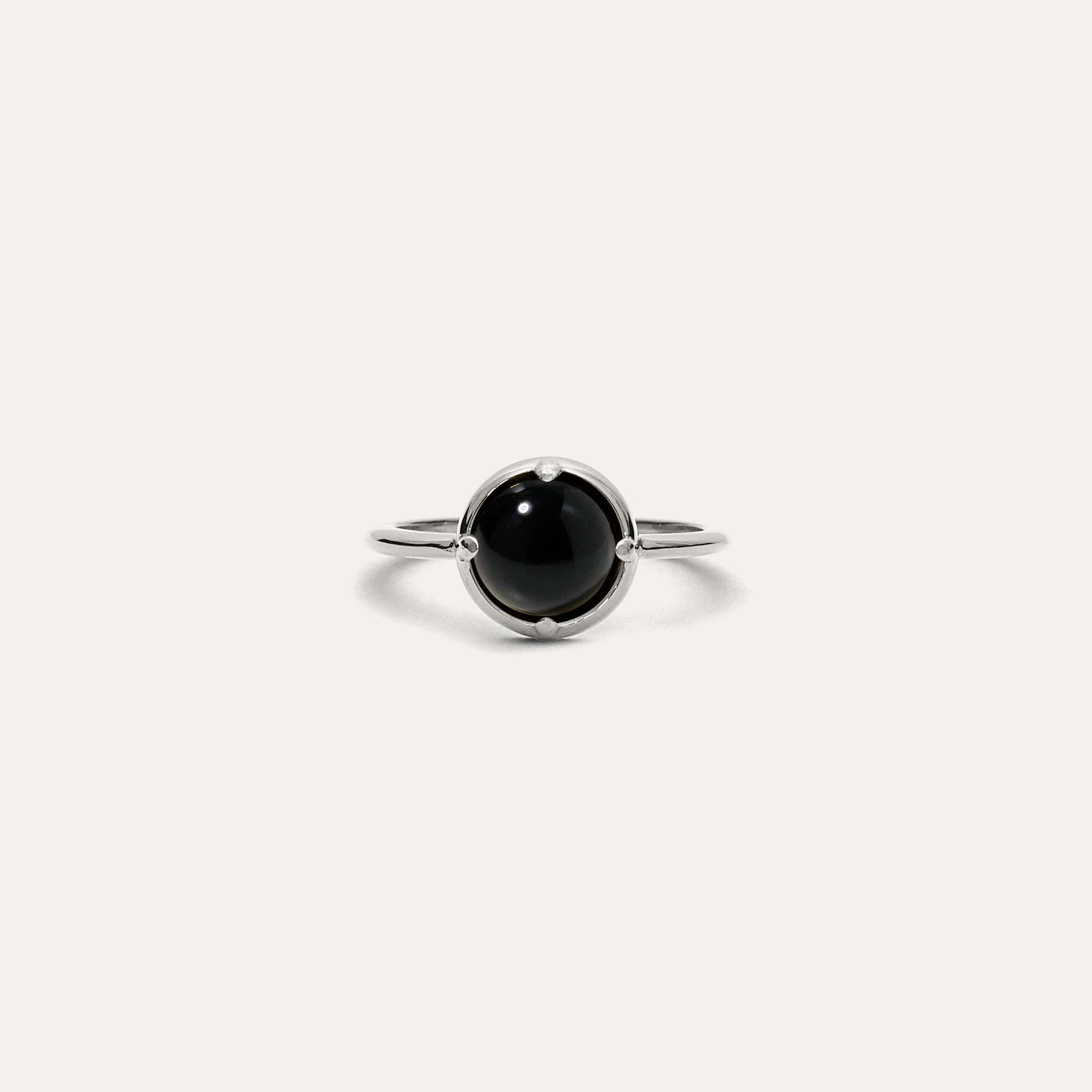 Stilnest Onyx Instants of Strength Ring Gold 52