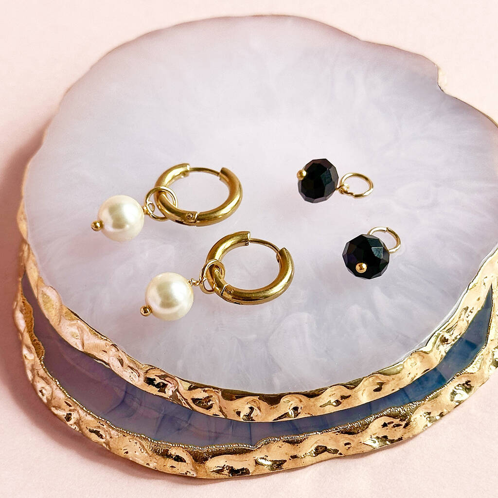 Joy by Corrine Smith Day To Night Perlen Creolen Gold