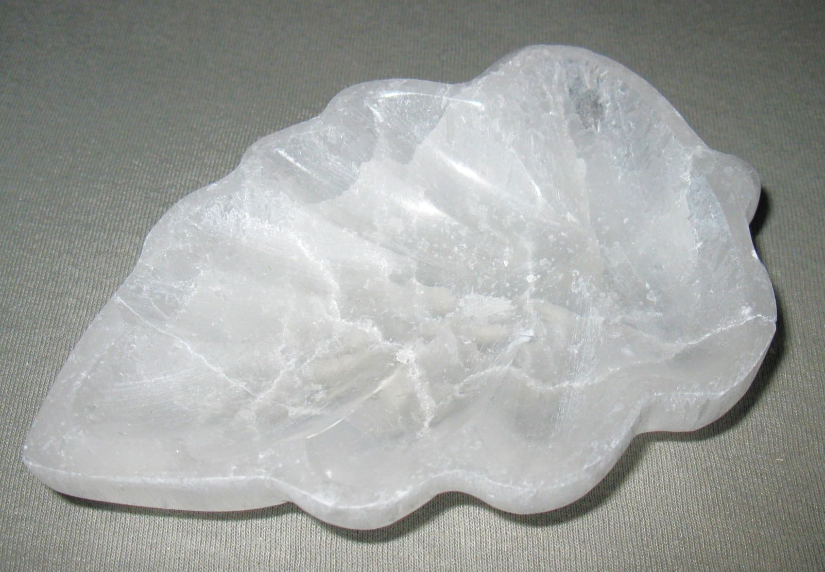 NKlaus Healing Crystals Selenit-Blattschale 12 cm Naturstein