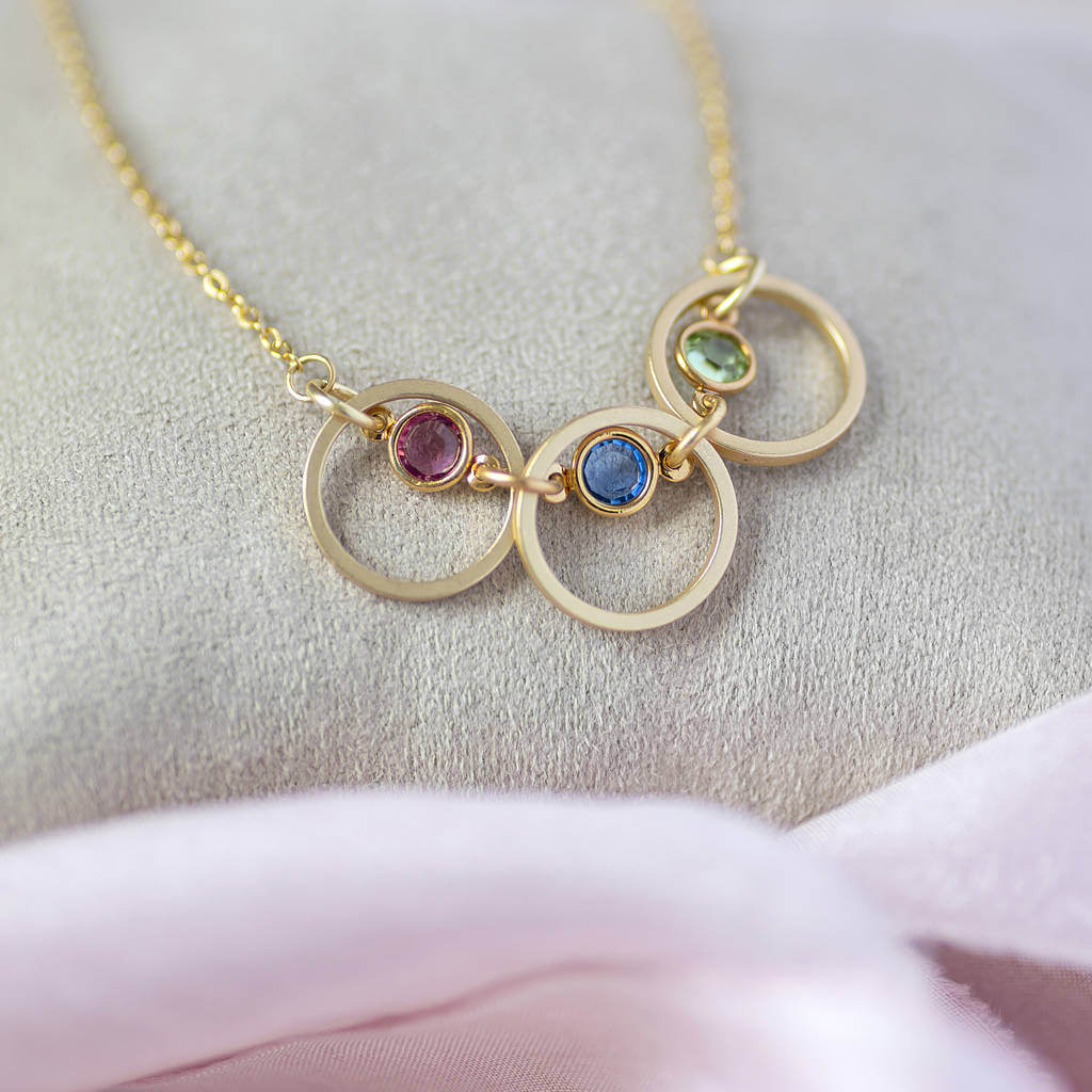 Joy by Corrine Smith Triple Birthstone Linked Circle Halskette Gold
