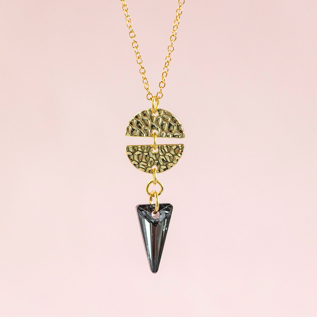 Joy by Corrine Smith Ero Black Moon Phase Halskette Gold