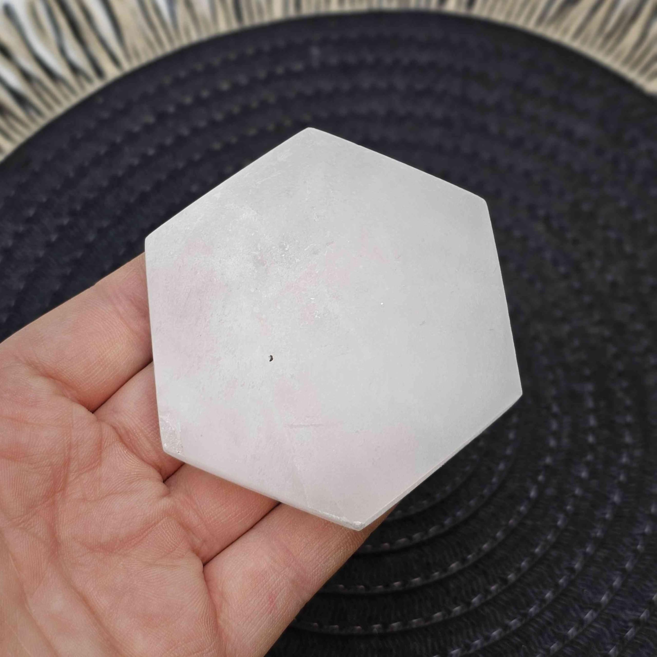 NKlaus Healing Crystals Selenit Platte 8x7 cm Sechseck Ladeplatte