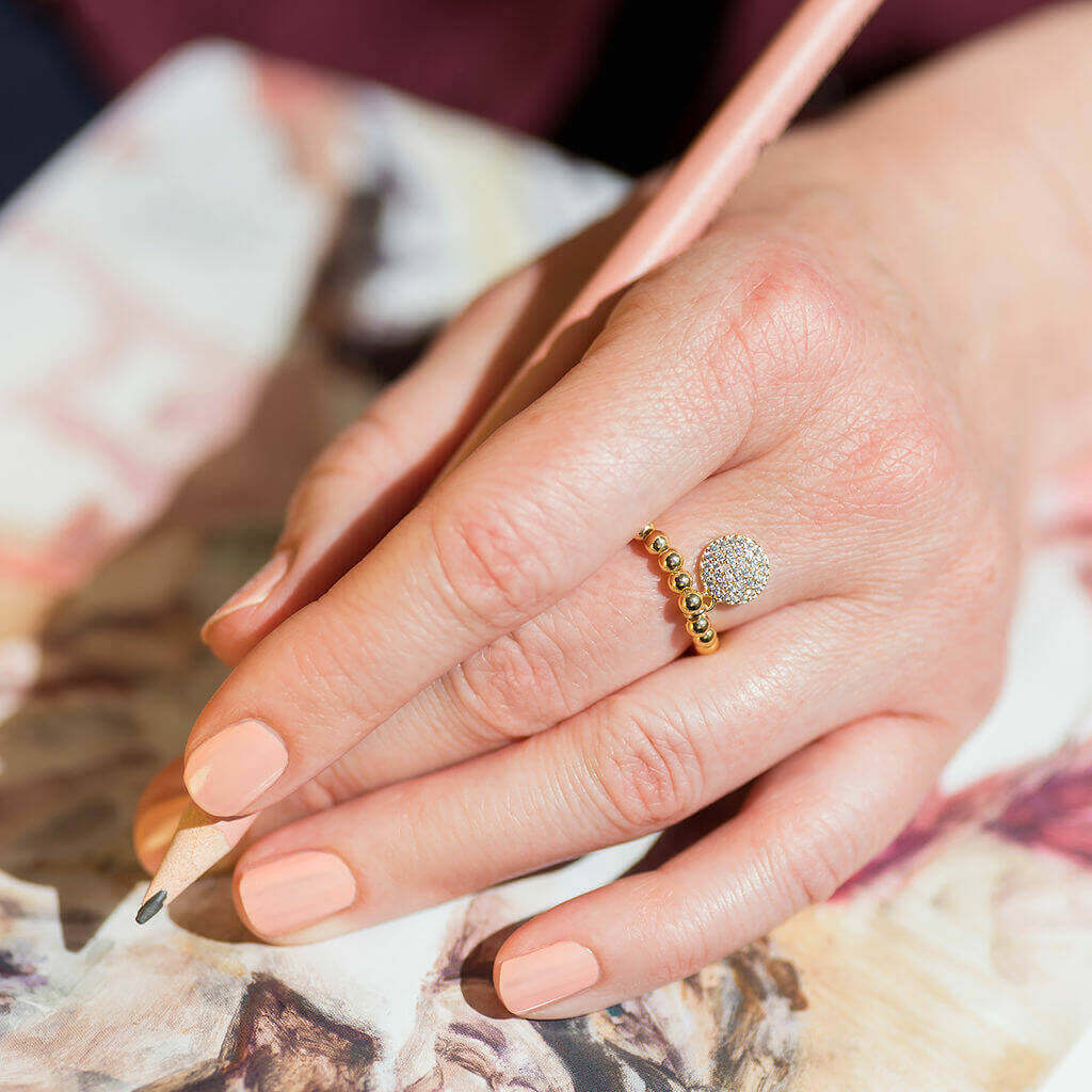 Joy by Corrine Smith Pave Disc Ring Gold Stretch Geburtsstein