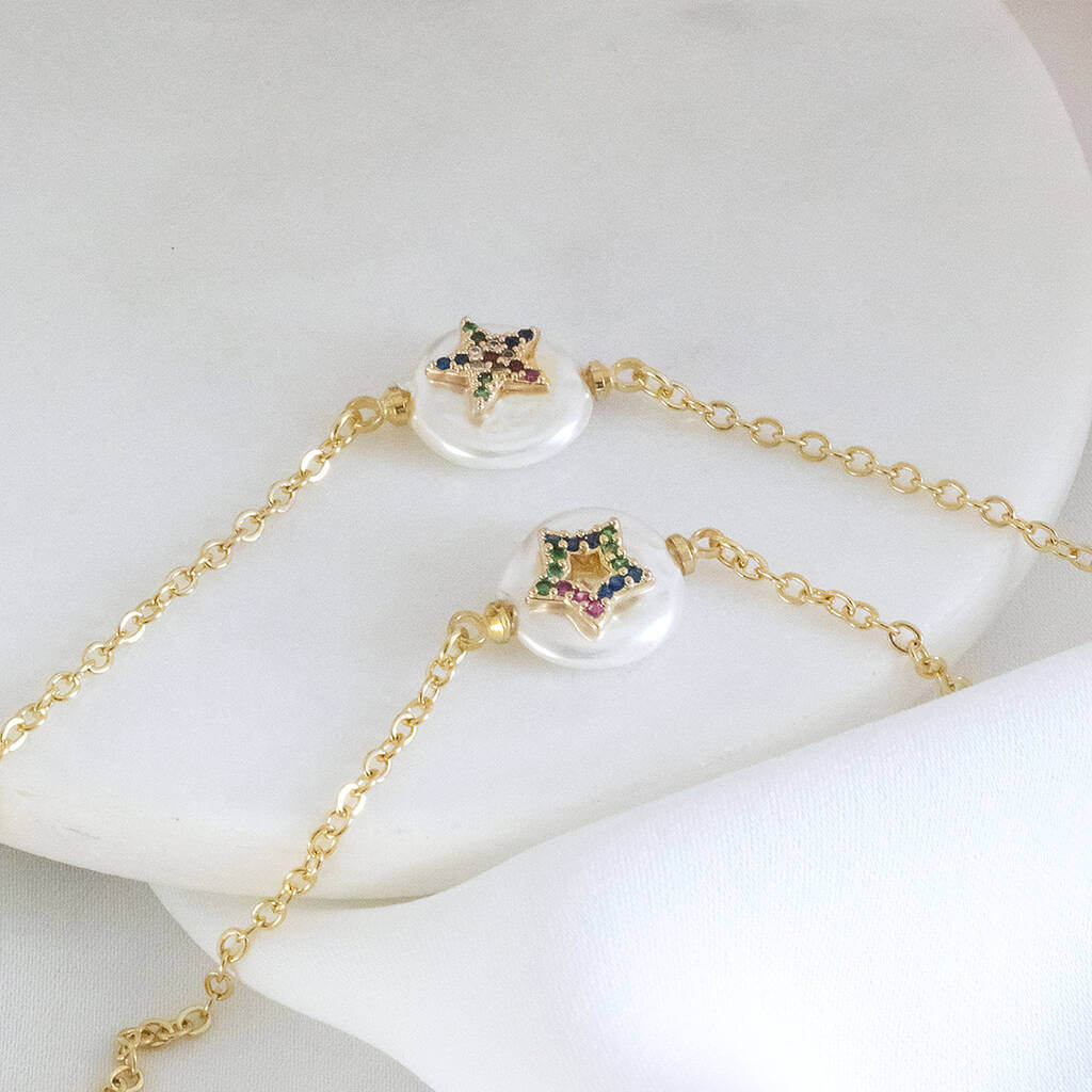 Joy by Corrine Smith Rainbow Star Flat Pearl Halskette Gold Perle