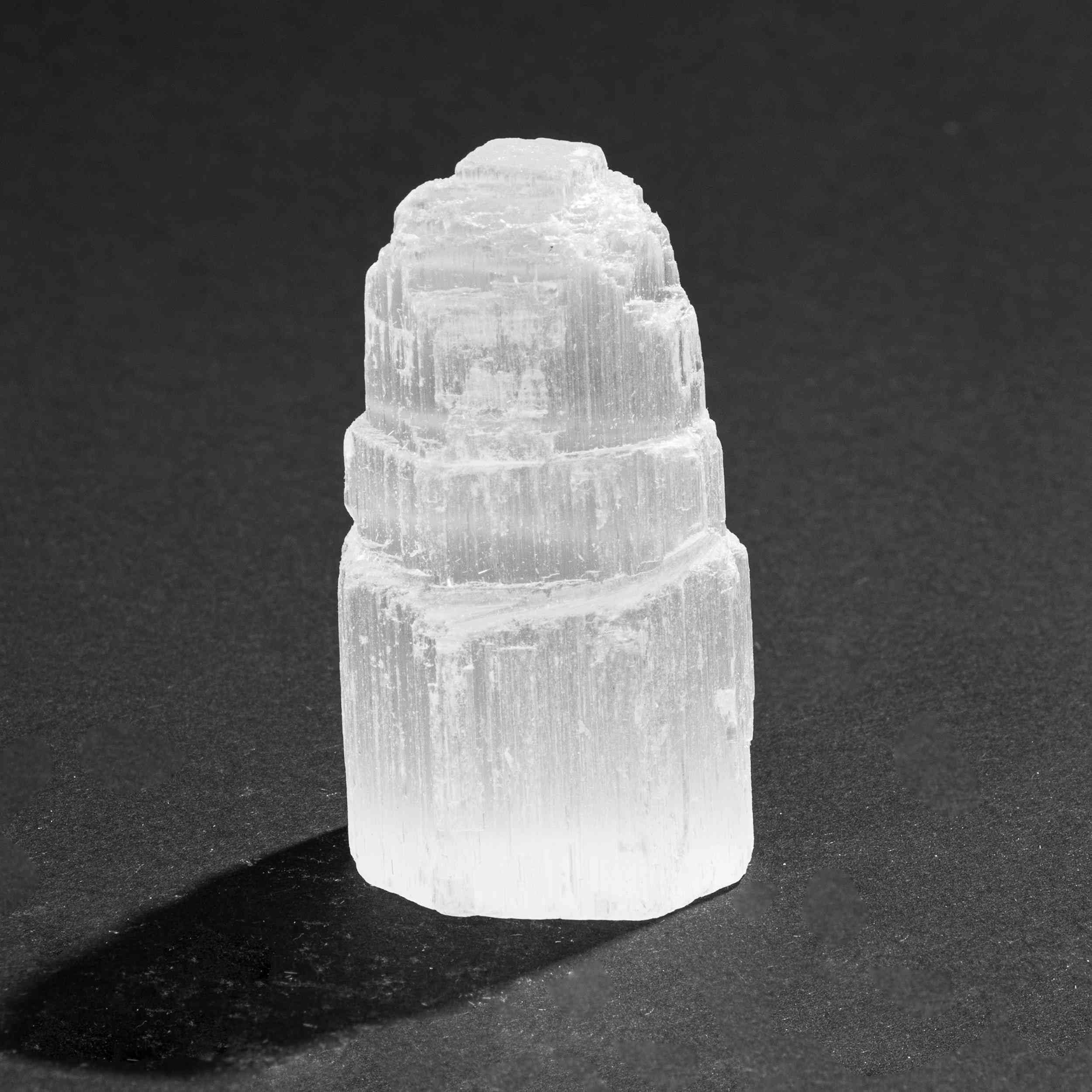 NKlaus Healing Crystals Selenit Turm Eisberg 6 cm 1 Stück weiß