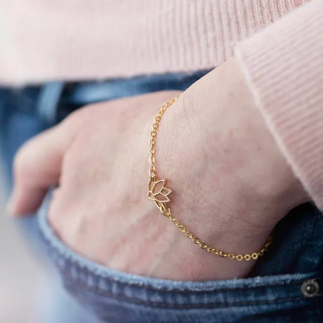 Joy by Corrine Smith Lotus Armband Gold Purity Symbol