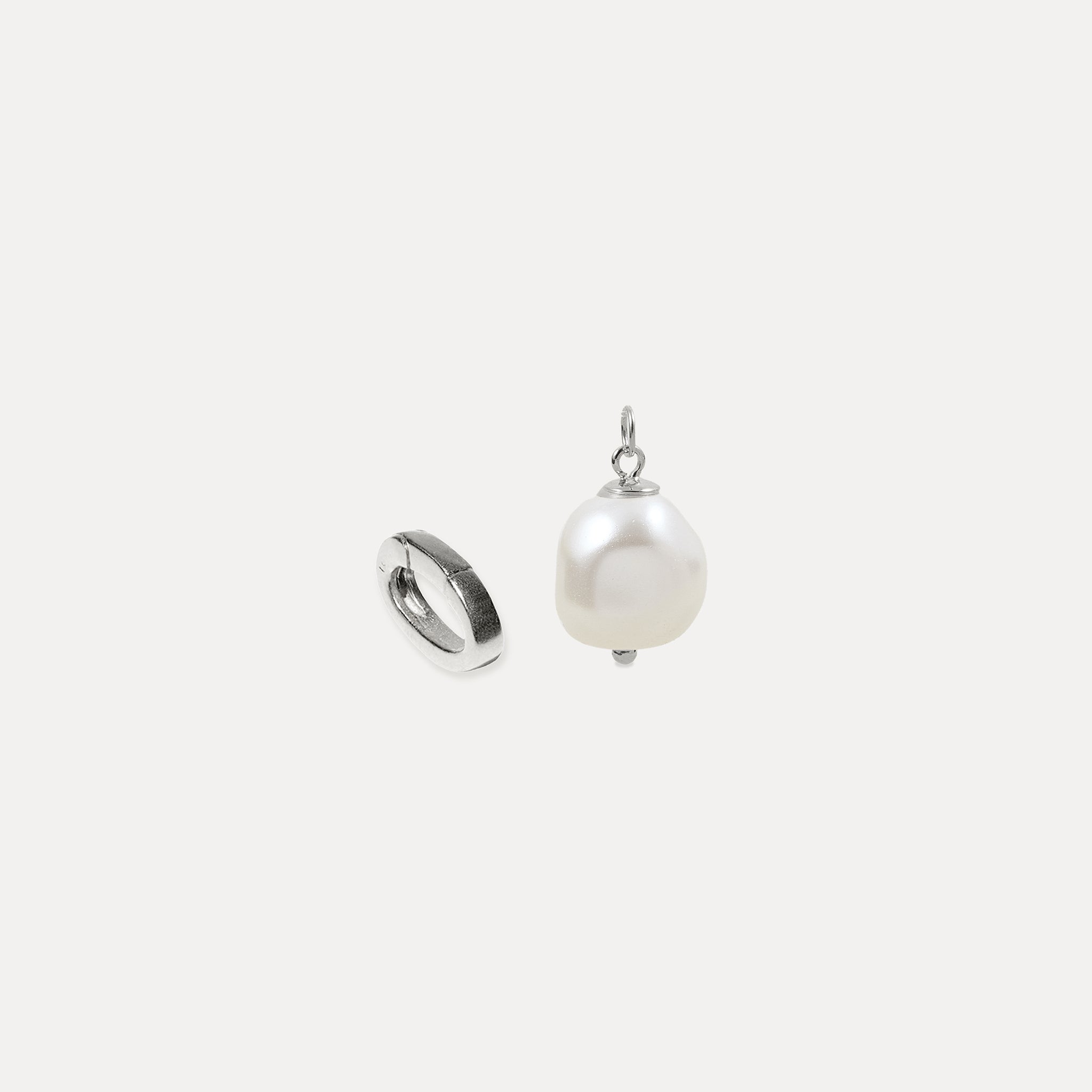 Stilnest Pearl Charm Anhänger Gold Vermeil Barock Perle 12mm