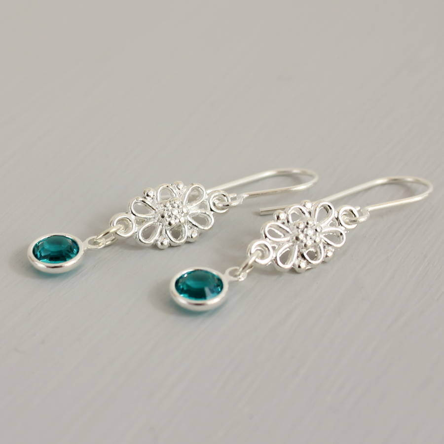 Joy by Corrine Smith Filigree Ohrringe Kristall Geburtsstein