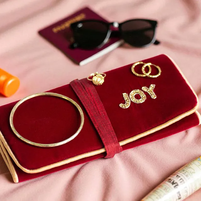 Joy by Corrine Smith Velvet Joy Schmuckrolle Samt