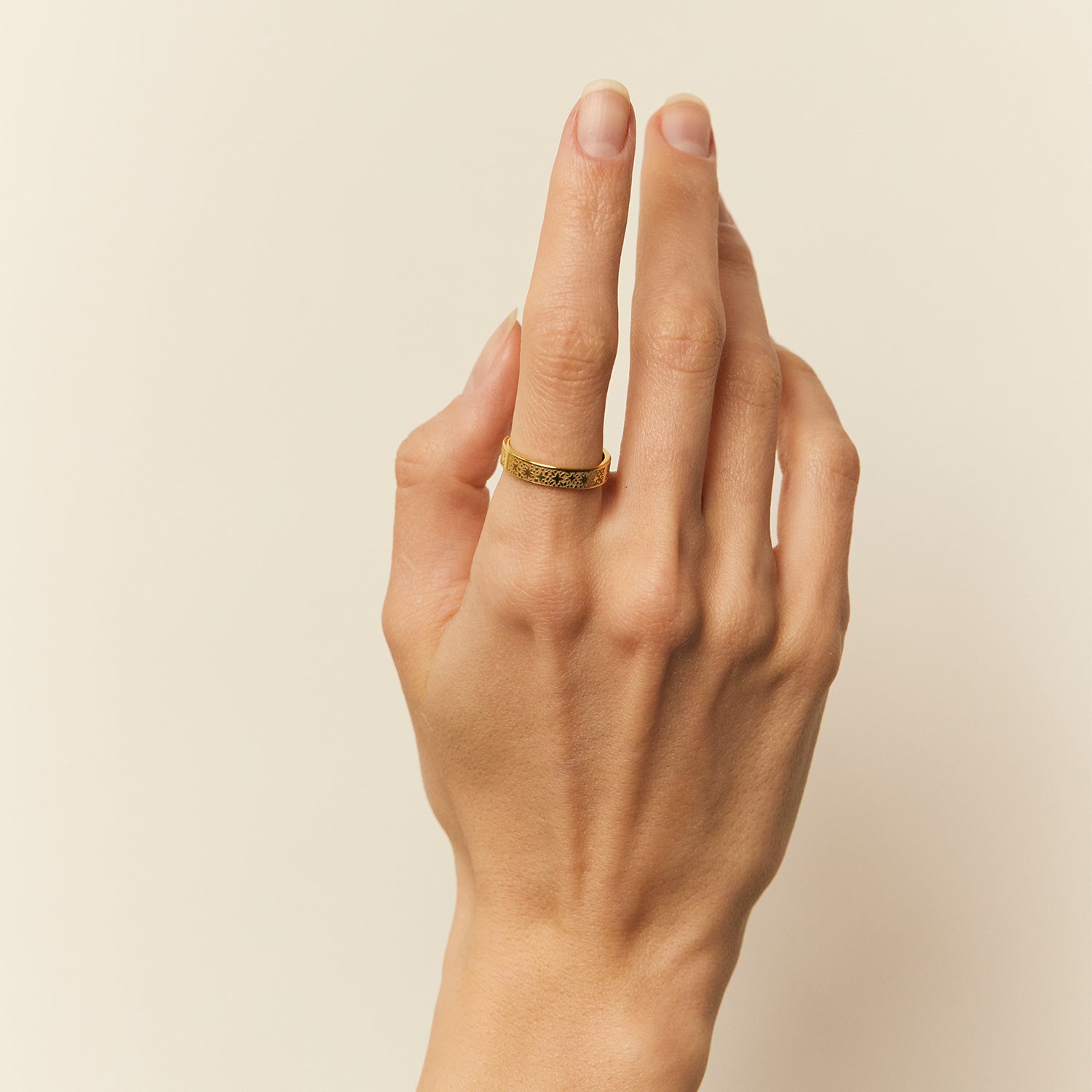 Stilnest Queen of Tears Ring 585 Gold Größe 52 Fairtrade