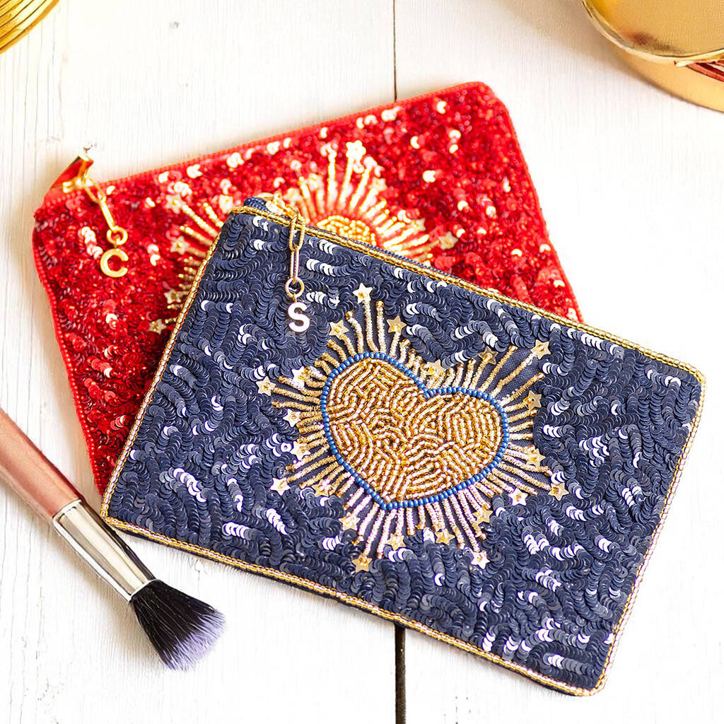 Joy by Corrine Smith Herz Beutel Rot Pailletten Initiale Gold
