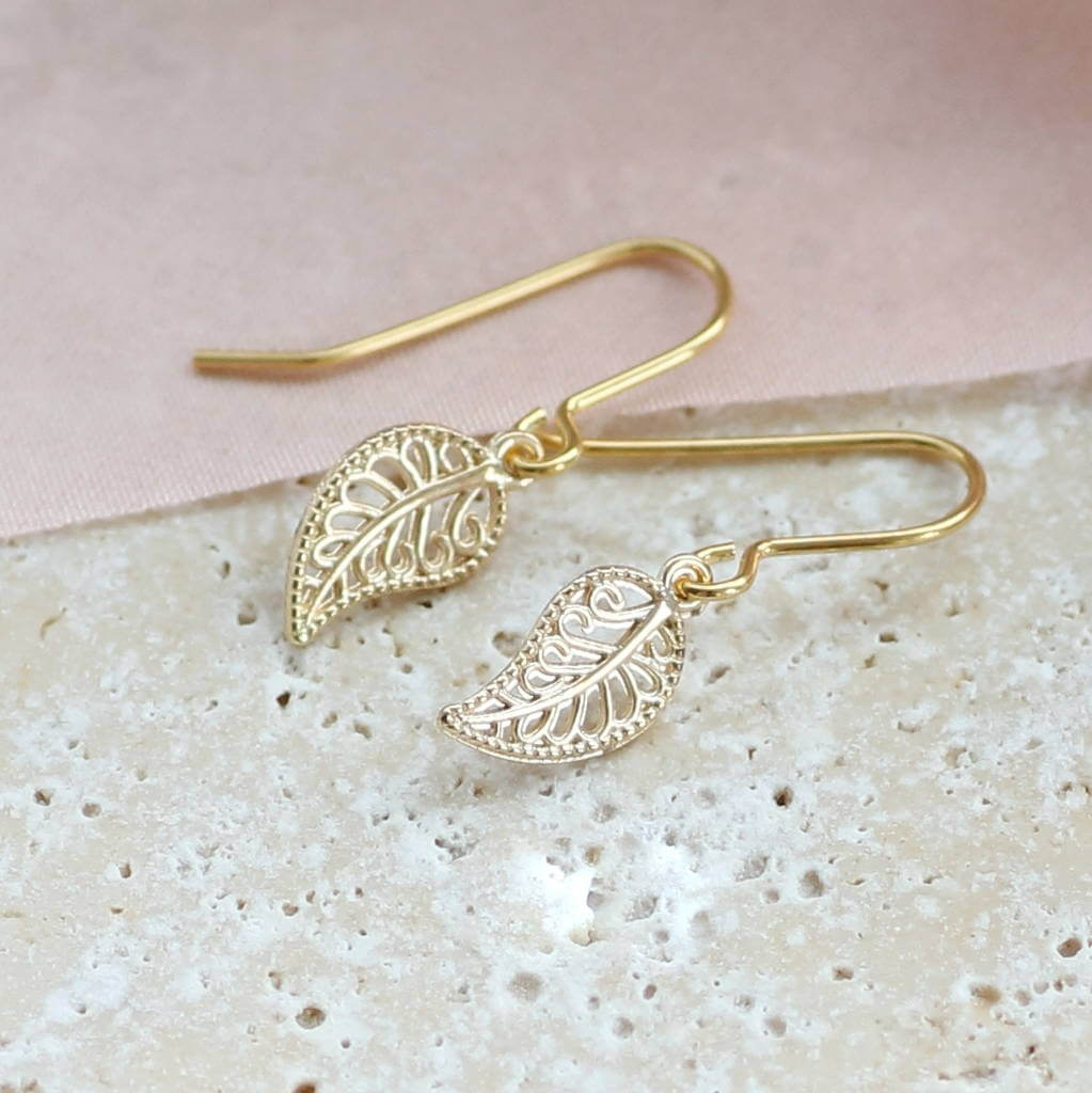 Joy by Corrine Smith Leaf Filigree Ohrringe Gold Blatt