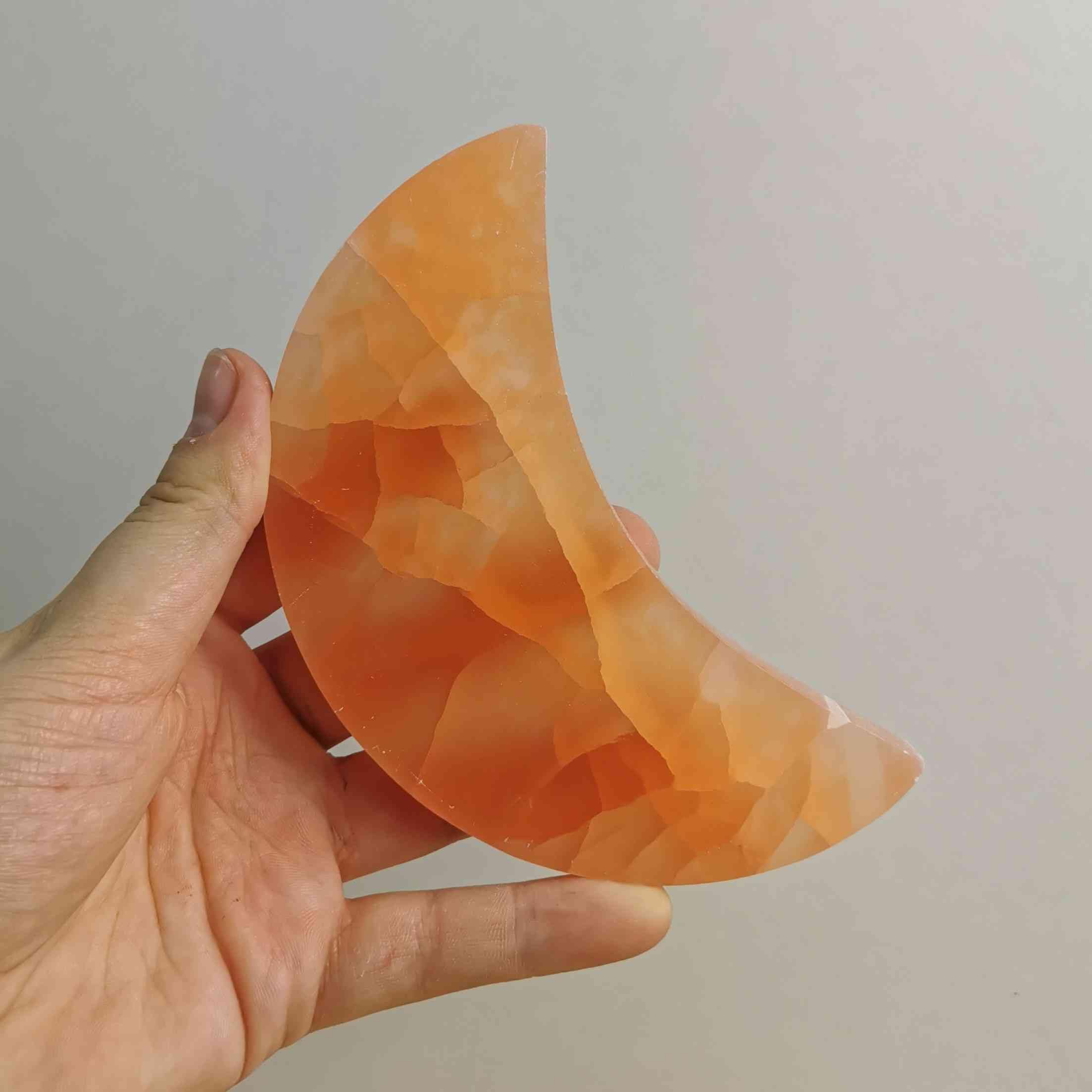 NKlaus Healing Crystals Oranger Selenit Halbmond 11 cm Mondplatte