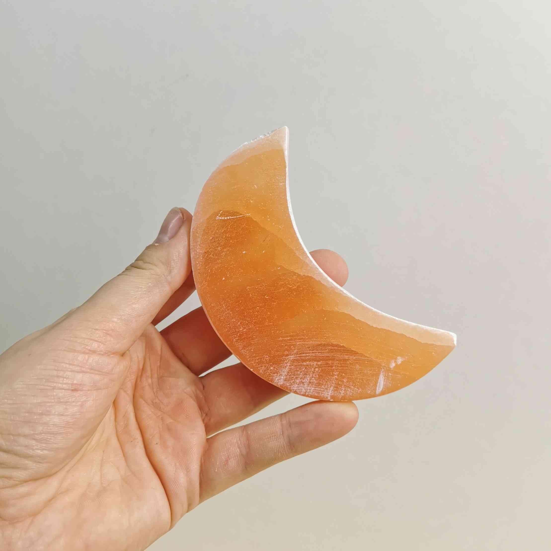 NKlaus Healing Crystals Oranger Selenit Halbmond 10x6 cm Platte