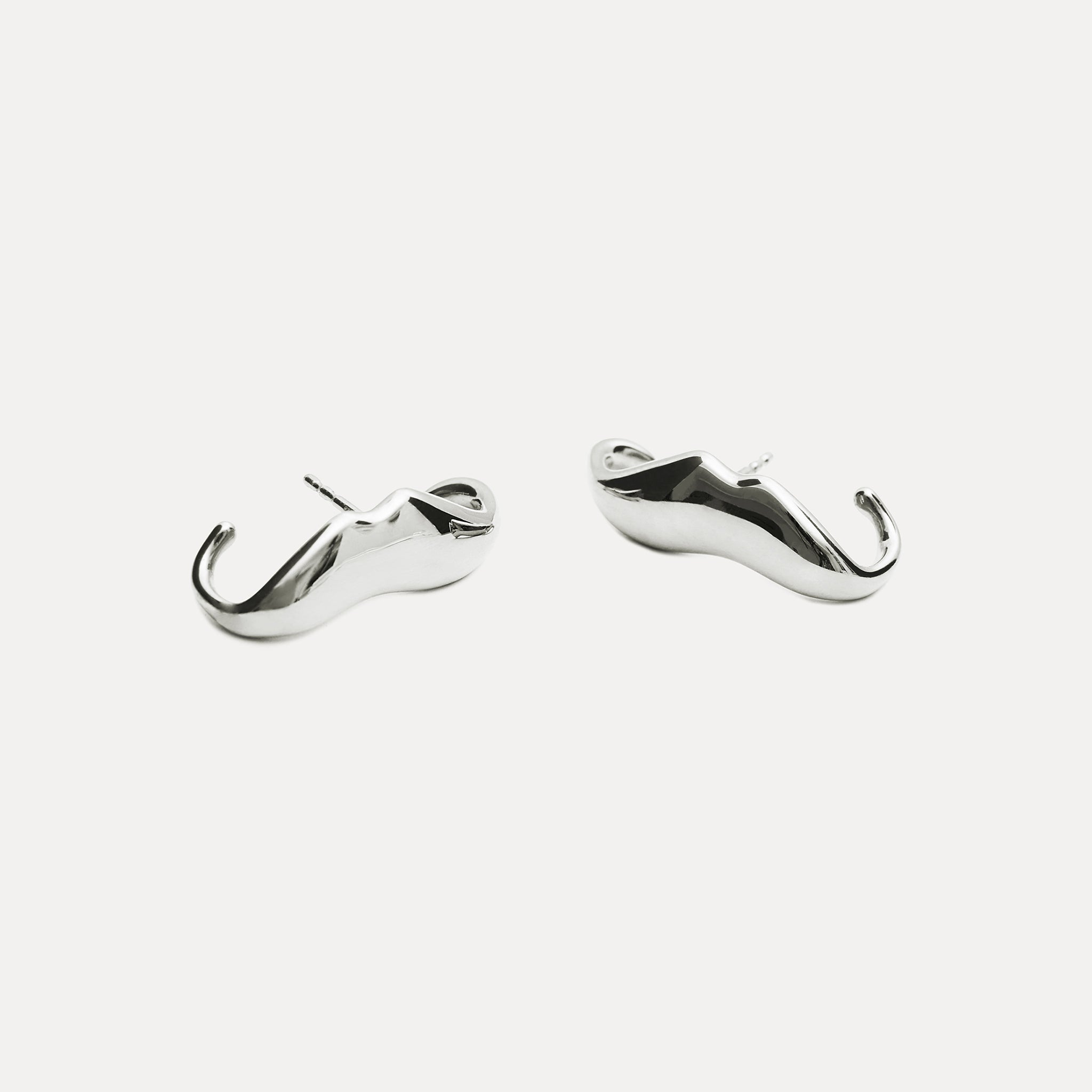 Stilnest The Kiss Ohrstecker Ohrringe 24k Gold Vermeil