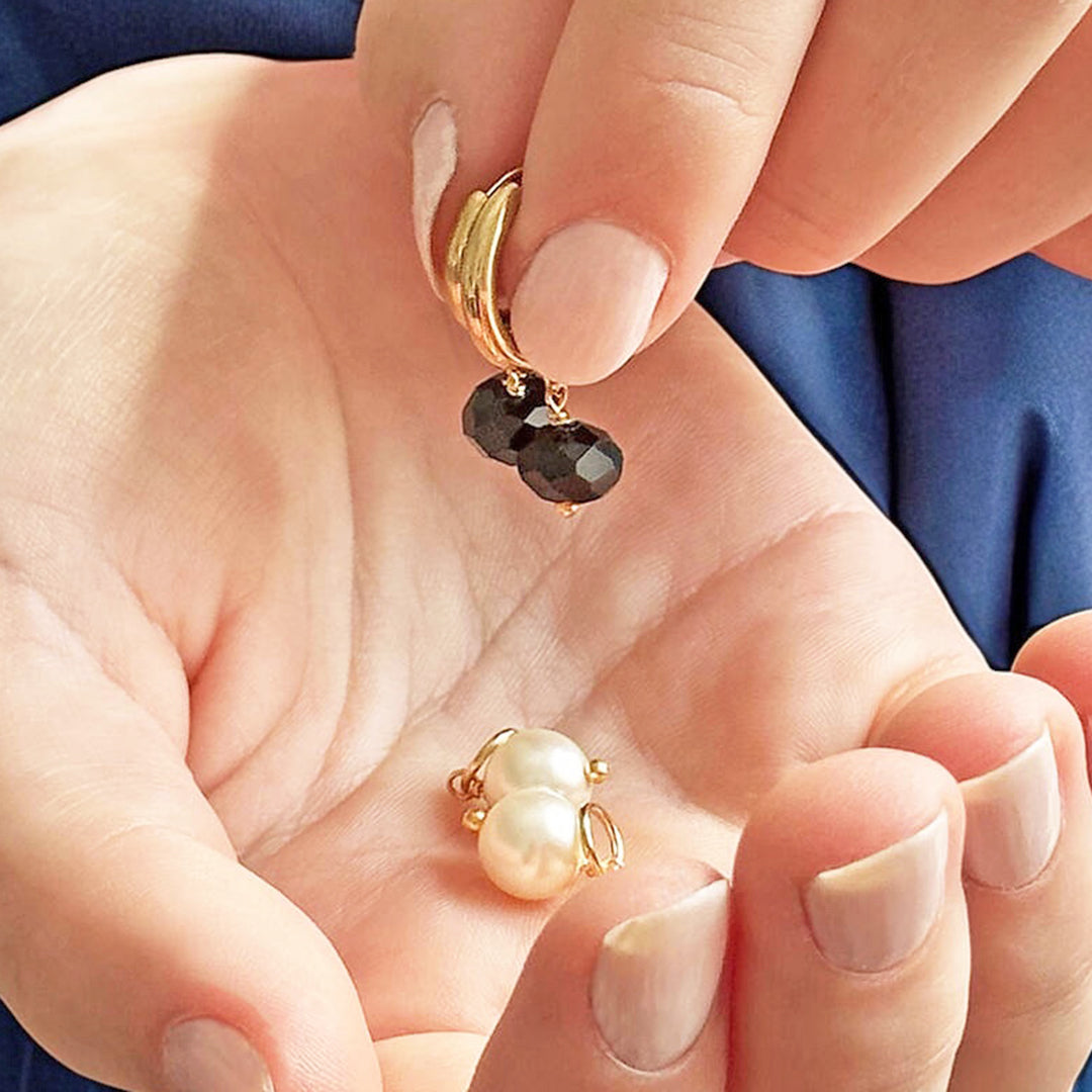 Joy by Corrine Smith Day To Night Perlen Creolen Gold