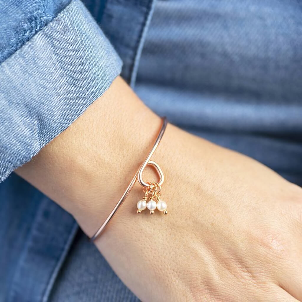 Joy by Corrine Smith 30th Birthday Pearl Bangle Armband silber