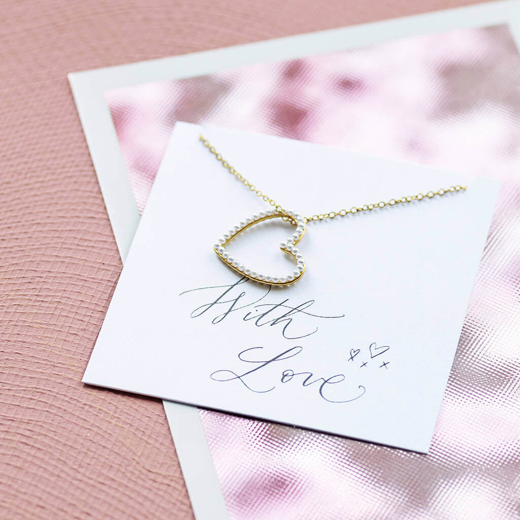 Joy by Corrine Smith Pearl Heart Halskette Gold Perlenherz