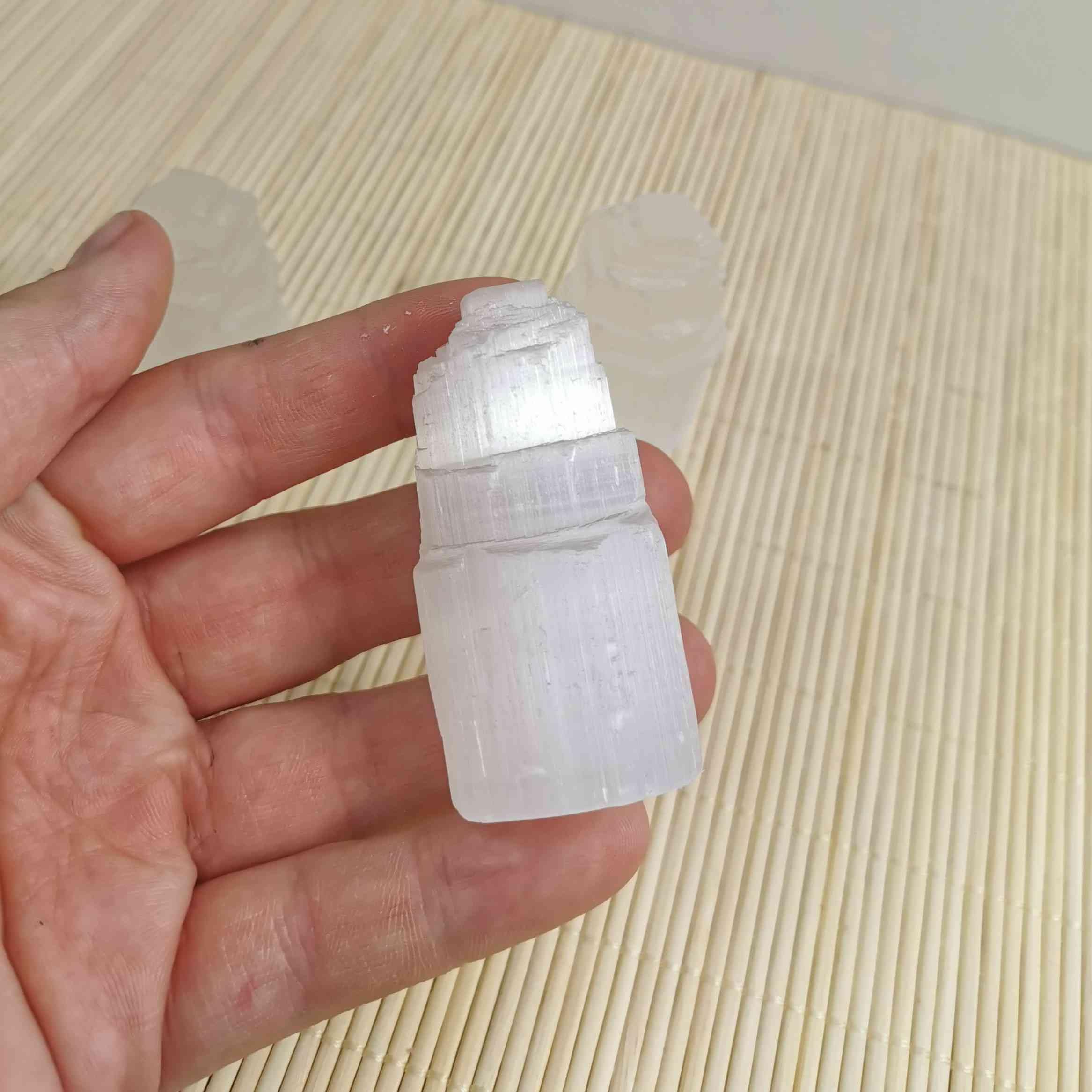 NKlaus Healing Crystals Selenit Turm Eisberg 6 cm 1 Stück weiß