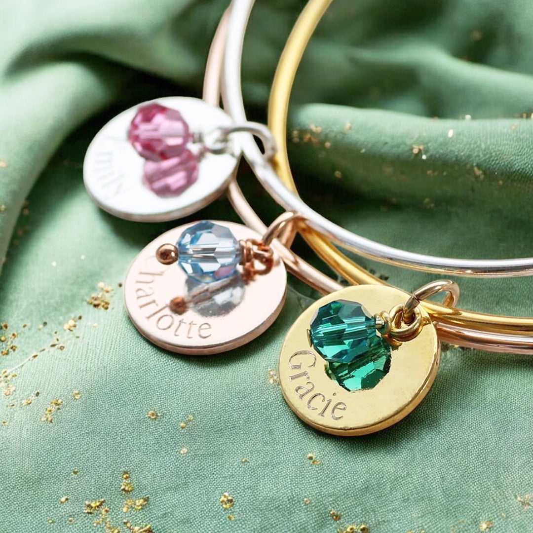 Joy by Corrine Smith Disc Bangle Armreif graviert Geburtsstein