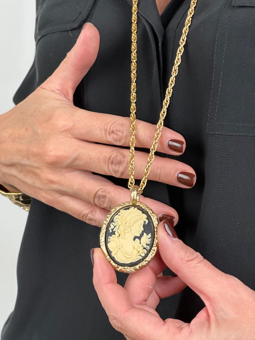 Alevá Bijoux Cammei Cammeo Oro Anhänger schwarz Gold